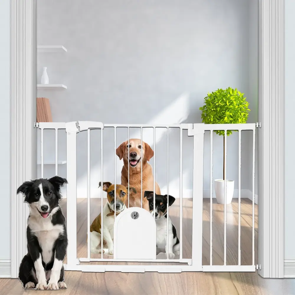 Fashion Kids Baby Safety Dog Pet Fences Baby Fence Stair Guardrail Safety Gate with Small Pet Door Gate