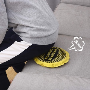 Coussin personnalisé qui fait du bruit de frottement, auto-gonflant, hygiénique, drôle, cadeau farceur, blague, jouet qui fait des farts, couleur (25 x 25 cm) - Product Image 6
