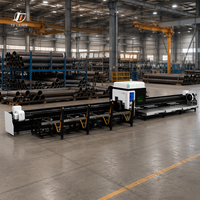 Système de découpe laser 6000W 12000W avec tube laser 6024 6036 6055, machine de découpe laser à trois mandrins de type chenillé pour déchargement