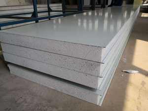 Ventes directes d'usine chambres froides entrepôt isolé 50/70/100mm feuilles de toit PU panneaux sandwich de toit en métal - Product Image 3