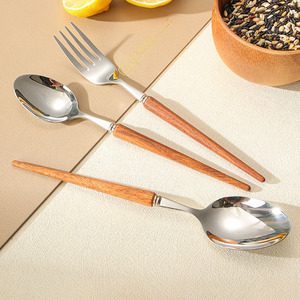 Sản phẩm mới 304 thép không gỉ 5 cái muỗng nĩa <span class=keywords><strong>Knife</strong></span> Set nhà hàng bằng gỗ xử lý dao kéo Flatware - Product Image 5