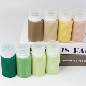 Ensemble de toilette de voyage portable, flacon de shampoing compact en PP de 60 ml pour les voyages - Product Image 2