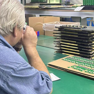 Tiết kiệm năng lượng <span class=keywords><strong>LED</strong></span> bàn đèn với đèn UV điều khiển thiết bị nhà PCB lắp ráp bảng mạch pcba - Product Image 5