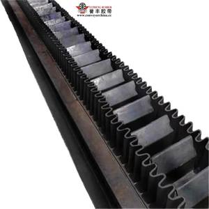 YUPHENG sabuk konveyor karet sisi bergelombang tahan minyak kain XOE dikirimkan vertikal dengan cleat untuk lereng - Product Image 1