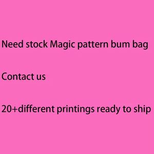 Riñonera Mágica de Nailon Jumbo con Correa de Hombro Ajustable, Bolsillo Interior con Cremallera, Impermeable, con Estampado de Personajes del Parque Temático Magic Kingdom - Product Image 6