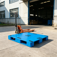 Palette plate en HDPE empilable 1200x800mm avec 8 tubes en acier pour rayonnage industriel