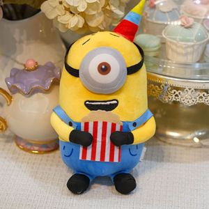 Peluches de Minion de 10 cm (4 pulgadas) al por mayor, mini muñecos de personajes de dibujos animados, juguetes de peluche pequeños para niños, llaveros para máquina de garras - Product Image 4