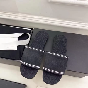 factory Wholesale Casual Flat slippers for Women Printed designer brand slippers Comfortable Non-slip <b>Slides</b> Slippers women - Product Image 1