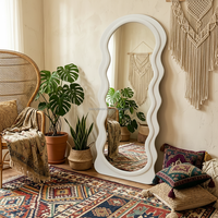 Promotion nouveau long debout en gros salon irrégulier grands miroirs en peluche décor encadré bois pleine longueur arc miroir