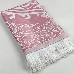 <span class=keywords><strong>Tapis</strong></span> de <span class=keywords><strong>Prière</strong></span> Musulman et Chapelet avec Sac Élégant en Tissu Natté – Janamaz Sajadah Doux, Idéal Cadeau Islamique pour Mariage - Product Image 4