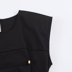 Vestido Mini sin Mangas Personalizado para Mujer, Verano 2026, con Detalle de Botón Tipo Nudo de Rana, Corte Ajustado, Vestido Corto OEM por Fábrica China - Product Image 5