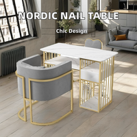 Meubles de salon de manucure commercial modernes, table et chaise de spa avec matériaux en métal et en fer