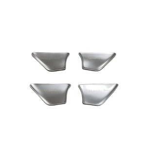 Cubierta para Manija de Puerta de Mercedes-Benz, Acero Inoxidable Plateado con Textura de Fibra de Carbono, Accesorio Interior - Product Image 4