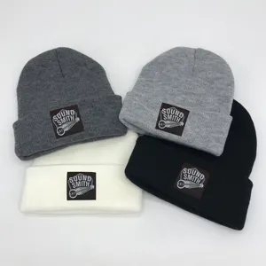 Kualitas tinggi y2k produsen logo khusus logo jacquard rajut beanie halus musim dingin hangat fuzzy rajut mohair beanie