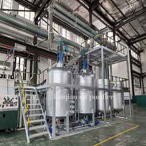 Machine de recyclage de l'huile moteur usagée en lots de 10 à 20 tonnes/jour pour une installation de raffinage de l'huile de base jaune - Product Image 4