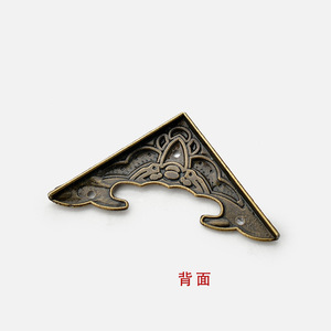 Zinc Alloy Bat Shaped <b>Corner</b> <b>Protector</b> Bronze Plated For Wooden Box Decorative Edge Guard - Product Image 1