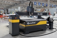 Routeur CNC 1325 à 4 axes à prix abordable avec axe rotatif externe, machine à bois pour la sculpture de colonnes en usine de meubles