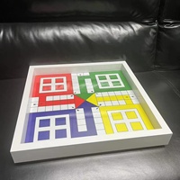 Jeu de Société 2-en-1 Portable en Bois Ludo Serpents et Échelles Stratégie Moderne pour Famille & Salon en Voyage