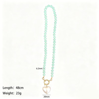 Collier artisanal en acier inoxydable 316L avec perles pastorales et breloque papillon cœur en perle d'imitation baroque pour femme