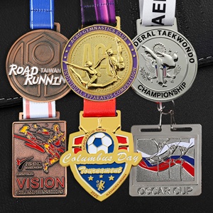 Médailles de sport personnalisées en alliage de zinc émaillé, écologiques, dorées, pour le taekwondo, la course à pied et le football - Product Image 3