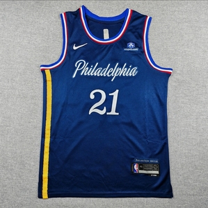 Camiseta Deportiva Bordada de los Golden State Warriors Edición Ciudad en Color Crema, Regalo en Oferta - Product Image 6