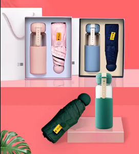 ग्रीष्मकालीन शादी की स्मृति चिन्ह मिनी फैन छाता उपहार, मेहमानों के लिए उपहार - Product Image 5