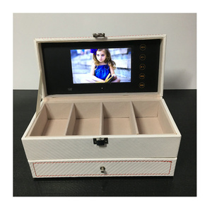 7inch Màn hình <span class=keywords><strong>LCD</strong></span> hộp 4.3 5inch kỹ thuật số tăng hộp hoa trang sức quà tặng <span class=keywords><strong>LCD</strong></span> video hộp cho Valentines mẹ ngày cưới của khách - Product Image 6