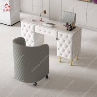 Salon de beauté moderne de luxe Nail Art Nail Tech Table Table de manucure noire et ensemble de chaises avec collecteur de poussière