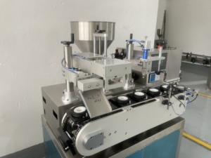 เครื่องปิดผนึกเติมหลอดอัลตราโซนิคอัตโนมัติเชิงเส้น LX-<span class=keywords><strong>SSC</strong></span> เครื่องปิดผนึกสายยาสีฟันเครื่องสำอาง - Product Image 3