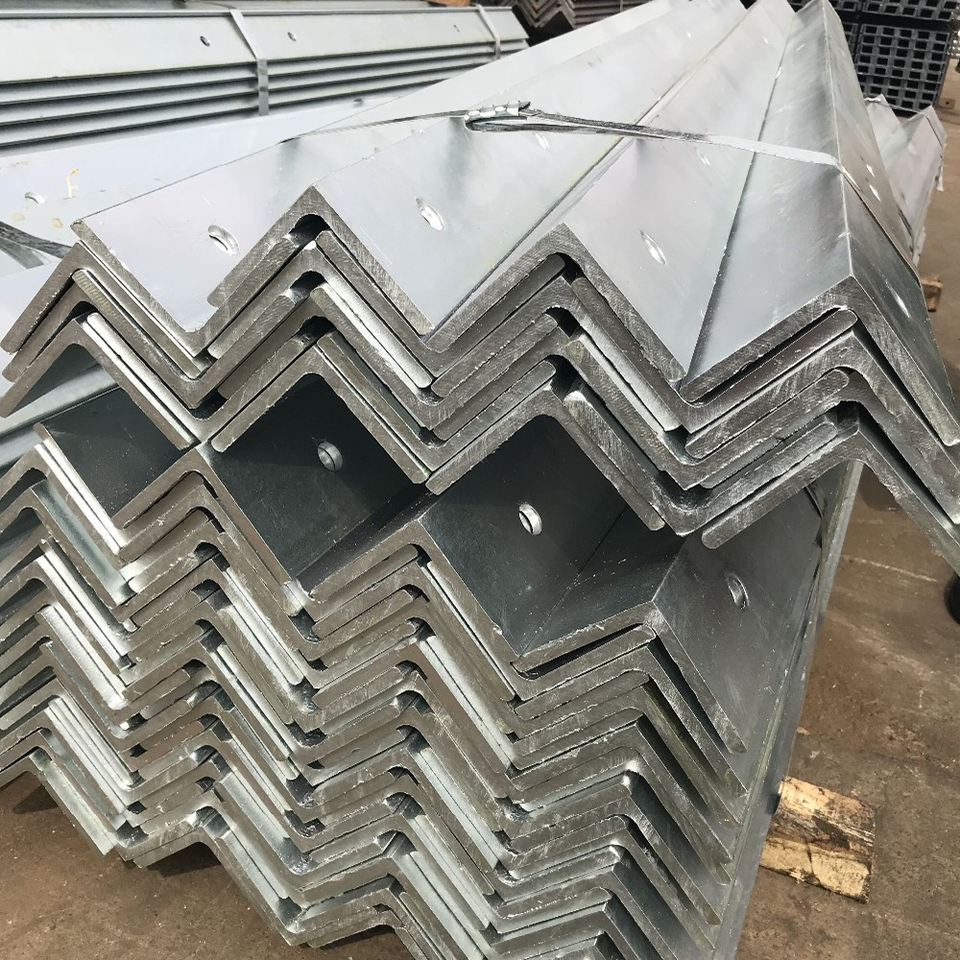 L 160 x 160 x 16 Hot Rolled Steel Equal Leg Angle