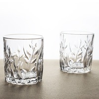Tasse à whisky en verre d'ours de conception moderne capacité de 400ml prix d'usine sans plomb pour les cadeaux et les boissons