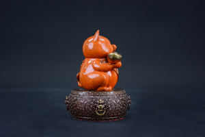 연회색 마네키네코 동물 조각 예술 맞춤 제작 브론즈 조각 장식품 중국 스타일 실물 크기 - Product Image 4