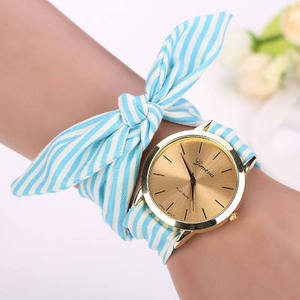 Nuovo Stile Orologio da Polso in Tessuto per <span class=keywords><strong>Donna</strong></span>, Elegante Orologio da <span class=keywords><strong>Donna</strong></span> con Cinturino in Tessuto, Dolce Orologio Bracciale per Ragazze - Product Image 6