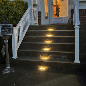 Lot de <span class=keywords><strong>4</strong></span> lampes solaires LED étanches IP68 pour marches, allumage/extinction automatique, pour couloir, allée, porte, <span class=keywords><strong>garage</strong></span> - Product Image 1