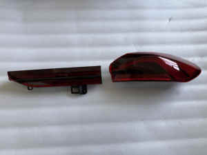 63217421113 63217421117 63217421114 63217421118 Conjunto de Luz Trasera Izquierda y Derecha Original, Nuevo y Genuino para <span class=keywords><strong>BMW</strong></span> <span class=keywords><strong>X6</strong></span> <span class=keywords><strong>2023</strong></span> - Product Image 2