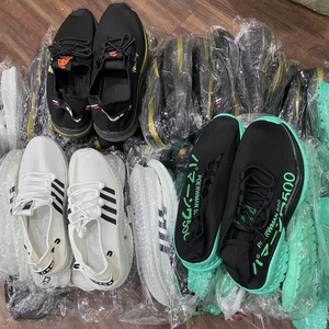 รองเท้ามือสองแบรนด์เนมคุณภาพสูงแบบยกกระสอบ ปี 2023 ขายส่งจำนวนมาก หลายแบบสำหรับผู้หญิงและรองเท้าแฟชั่น - Product Image 3