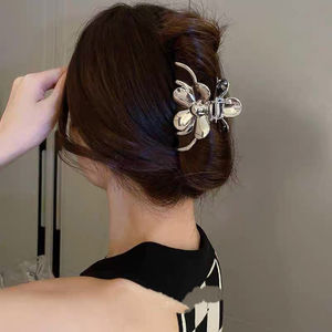 Vente chaude Conception Personnalisée Fleur Pince À Cheveux Griffe À La Mode Dames Grand Métal <span class=keywords><strong>Crabe</strong></span> Pince À Cheveux Barrette <span class=keywords><strong>Or</strong></span> Accessoires Femmes - Product Image 6