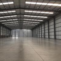 Edificio de Almacenamiento Industrial con Estructura de Acero Prefabricada