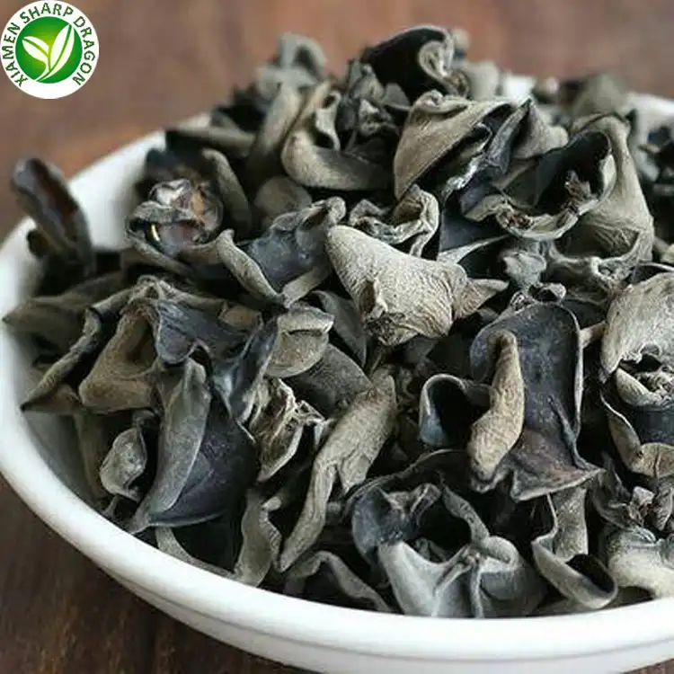 중국 고품질 검은 식용 나무 곰팡이 작은 진짜 건강한 새로운 말린 천연 나무 귀 버섯