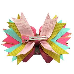 Fiocco per Capelli in Grosgrain Bianco da 5,5 Pollici, Fatto a Mano con Ricamo Arcobaleno, Accessorio per Capelli per Bambine - Product Image 2