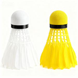 Volantes de Bádminton de Plástico Premium, 12 Unidades, Duraderos, Ecológicos, Vuelo Estable Profesional, para Torneos - Product Image 1