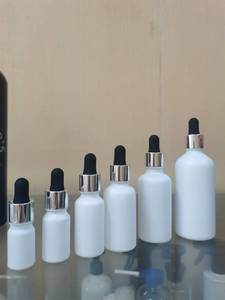 5ml <span class=keywords><strong>10ml</strong></span> 15ml 20ml 30ml 50ml 100ml rõ ràng hổ phách Sương Trắng mờ tinh dầu nhỏ giọt điều trị nền tảng Kem chai thủy tinh - Product Image 2