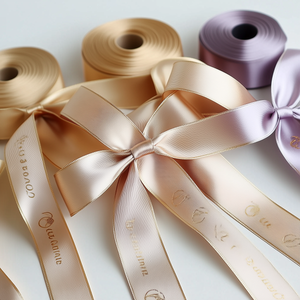 Cinta de Grosgrain de Alta Calidad con Logotipo Personalizado, Rollo de Cinta de Satén con Nombre de Marca Impreso en Lámina Dorada, Cintas de Regalo - Product Image 1