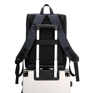 Sac à dos de voyage USB pour hommes, 20-35L, grande capacité, sangle détachable, couleur unie, sac de voyage de loisirs - Product Image 3