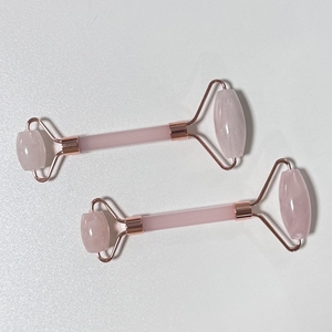 Resserrement de la peau visage revitalisant pour la peau quartz rose naturel jade masseur roulant pour le visage - Product Image 4