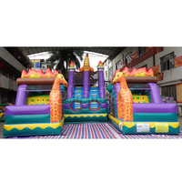 Structure gonflable géante sur le thème des animaux de la jungle, dinosaure, girafe, château gonflable avec toboggans intégrés, jeu d'obstacles interactif de carnaval
