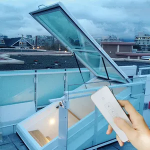 USA Upstand ventilasi dan berjalan otomatis Skylight jendela tahan air tahan suara baik ventilasi aluminium lampu atap jendela