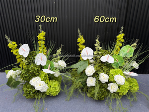 Guirlande de fleurs artificielles Anthurium, Calla et Amarante, toucher réel, pour centre de table, couleur bordeaux, idéale pour l'automne - Product Image 4