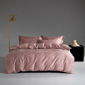 Set di Quattro Pezzi in Cotone a Fibra Lunga e Seta Jacquard Sette Colori: Lenzuola, Federe, Copripiumino - Product Image 1