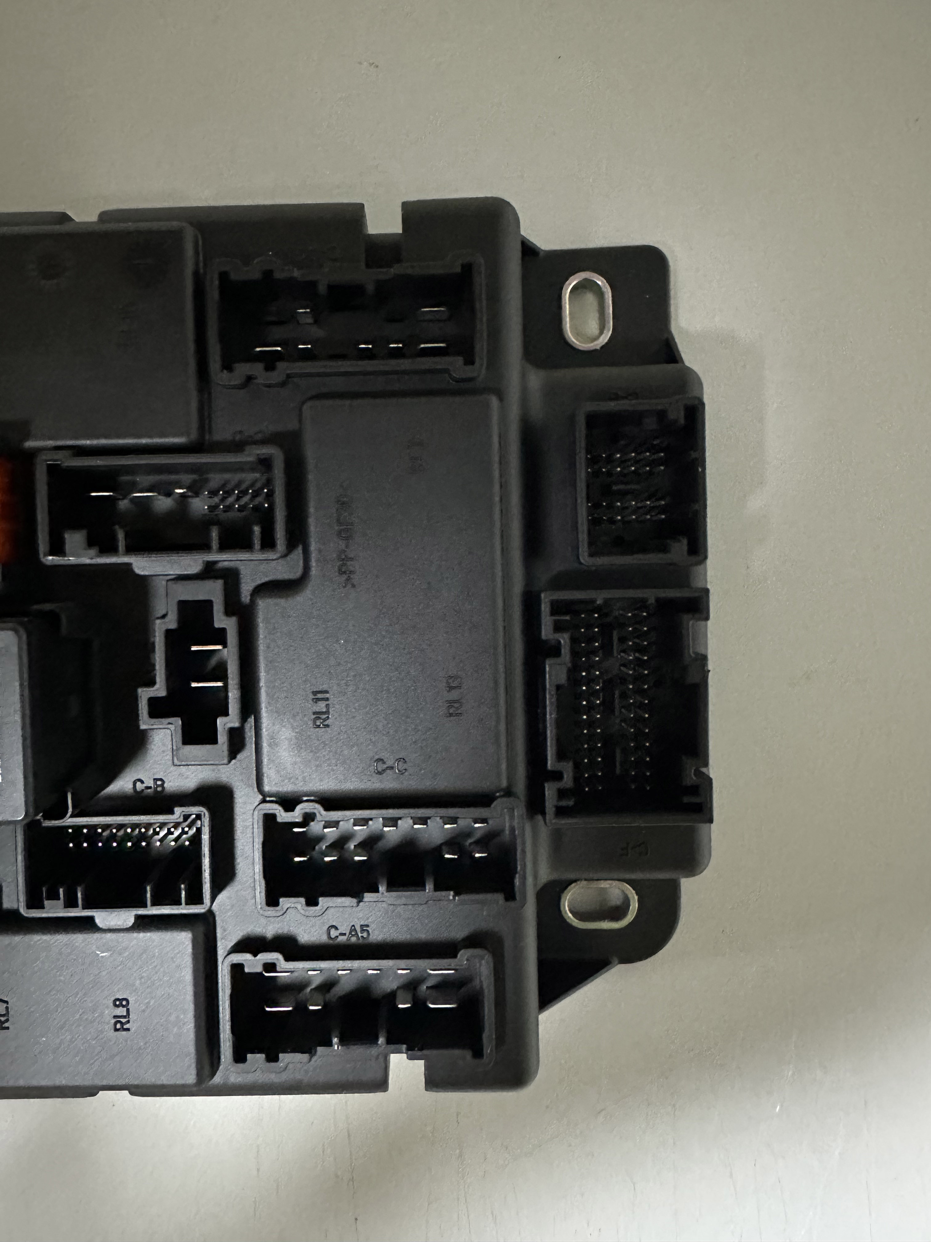 Genuine Quality Fuse Box 61359813622 for Mini Cooper R60
